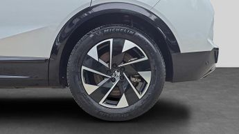 Vauxhall Grandland Electric 73kWh GS SUV 5dr Electric Auto (213 ps)