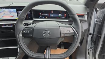 Vauxhall Grandland Electric 73kWh GS SUV 5dr Electric Auto (213 ps)