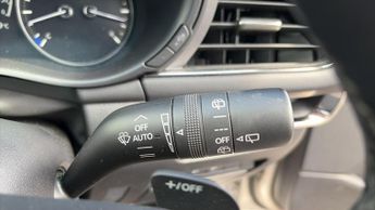 Mazda Mazda3 2.0 e-SKYACTIV-X MHEV Takumi Hatchback 5dr Petrol Auto Euro 6 (s
