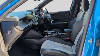 Peugeot 2008 50kWh GT SUV 5dr Electric Auto (136 ps)