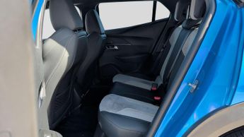 Peugeot 2008 50kWh GT SUV 5dr Electric Auto (136 ps)