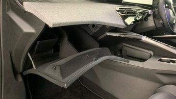Peugeot 3008 SUV 1.2 GT SUV 5dr Petrol Hybrid e-DSC6 Euro 6 (s/s) (136 ps)