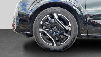 Peugeot 3008 73kWh GT SUV 5dr Electric Auto (210 ps)