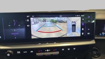 Vauxhall Grandland Electric 73kWh Ultimate SUV 5dr Electric Auto (213 ps)