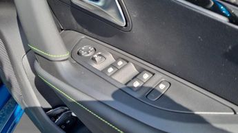 Peugeot 2008 1.2 PureTech GT Premium SUV 5dr Petrol EAT Euro 6 (s/s) (130 ps)