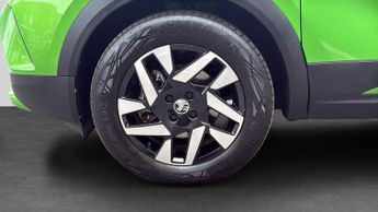 Vauxhall Mokka Electric 50kWh Design SUV 5dr Electric Auto (136 ps)