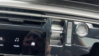 Peugeot 5008 1.2 Allure SUV 5dr Petrol Hybrid e-DSC6 Euro 6 (s/s) (136 ps)