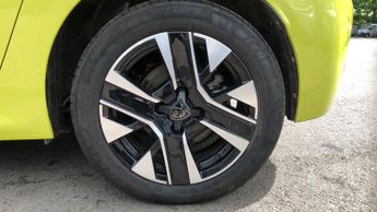 Peugeot 208 50kWh E-Style Auto 5dr (7.4kW Charger)