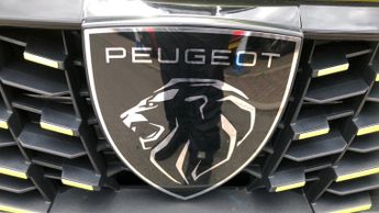 Peugeot 208 50kWh E-Style Auto 5dr (7.4kW Charger)