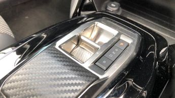 Peugeot 208 50kWh E-Style Auto 5dr (7.4kW Charger)