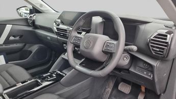 Citroen C4 1.2 PureTech PLUS Hatchback 5dr Petrol EAT8 Euro 6 (s/s) (130 ps
