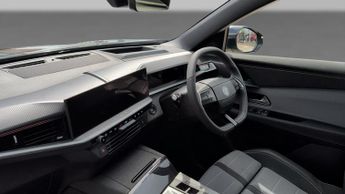 Vauxhall Grandland Electric 73kWh Ultimate SUV 5dr Electric Auto (213 ps)