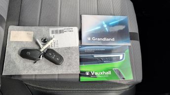 Vauxhall Grandland Electric 73kWh Ultimate SUV 5dr Electric Auto (213 ps)