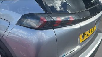 Peugeot 2008 50kWh GT SUV 5dr Electric Auto (7kW Charger) (136 ps)