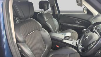 Renault Scenic 1.5 dCi Dynamique Nav MPV 5dr Diesel EDC Euro 6 (s/s) (110 ps)
