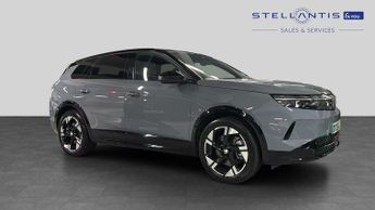 Vauxhall Grandland Electric 73kWh Ultimate SUV 5dr Electric Auto (213 ps)