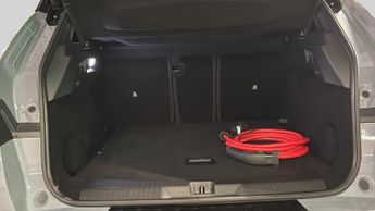 Vauxhall Grandland Electric 73kWh Ultimate SUV 5dr Electric Auto (213 ps)