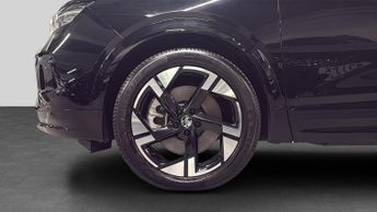 Vauxhall Grandland Electric 73kWh Ultimate SUV 5dr Electric Auto (213 ps)