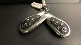 Mg Mgs5 64kWh Trophy Long Range SUV 5dr Electric Auto (231 ps)