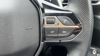 Peugeot 3008 SUV 1.6 13.2kWh GT SUV 5dr Petrol Plug-in Hybrid e-EAT 4WD Euro 6 (s