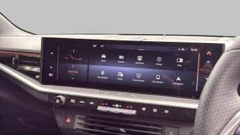 Vauxhall Grandland Electric 73kWh Ultimate SUV 5dr Electric Auto (213 ps)
