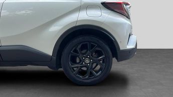Toyota C-Hr 1.8 VVT-h Dynamic SUV 5dr Petrol Hybrid CVT Euro 6 (s/s) (122 ps