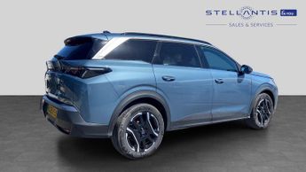 Peugeot 5008 73kWh Allure SUV 5dr Electric Auto (210 ps)