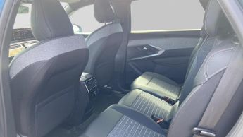 Peugeot 5008 73kWh Allure SUV 5dr Electric Auto (210 ps)