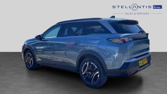 Peugeot 5008 73kWh Allure SUV 5dr Electric Auto (210 ps)