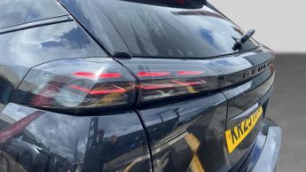 Peugeot 2008 1.2 GT SUV 5dr Petrol Hybrid e-DSC6 Euro 6 (s/s) (136 ps)