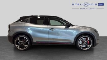 Alfa Romeo Junior 54kWh Elettrica Veloce SUV 5dr Electric Auto (280 ps)