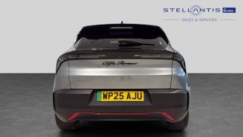Alfa Romeo Junior 54kWh Elettrica Veloce SUV 5dr Electric Auto (280 ps)