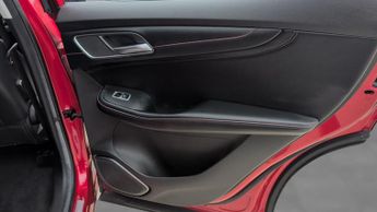 Mg Mg Hs 1.5 T-GDI Excite SUV 5dr Petrol DCT Euro 6 (s/s) (162 ps)