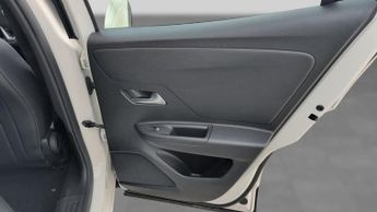 Vauxhall Mokka Electric 50kWh Elite Premium SUV 5dr Electric Auto (136 ps)