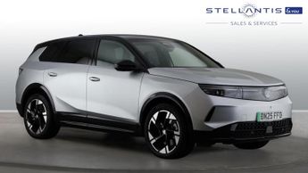Vauxhall Grandland Electric 73kWh Ultimate SUV 5dr Electric Auto (213 ps)