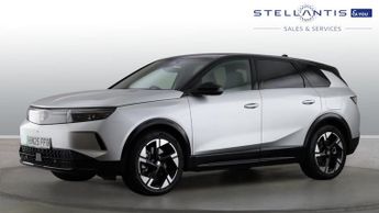 Vauxhall Grandland Electric 73kWh Ultimate SUV 5dr Electric Auto (213 ps)