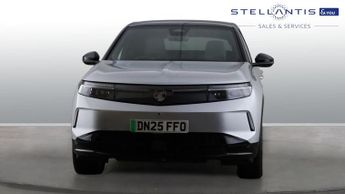 Vauxhall Grandland Electric 73kWh Ultimate SUV 5dr Electric Auto (213 ps)