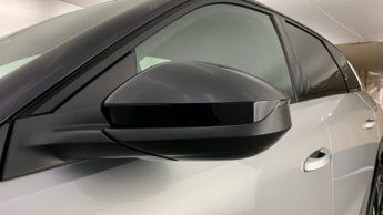 Vauxhall Grandland Electric 73kWh Ultimate SUV 5dr Electric Auto (213 ps)