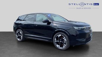 Vauxhall Grandland Electric 73kWh Ultimate SUV 5dr Electric Auto (213 ps)