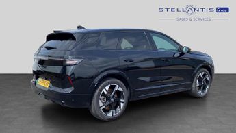 Vauxhall Grandland Electric 73kWh Ultimate SUV 5dr Electric Auto (213 ps)