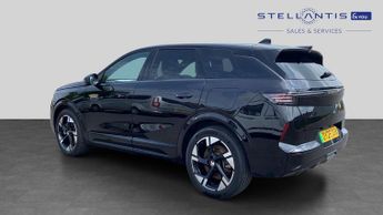 Vauxhall Grandland Electric 73kWh Ultimate SUV 5dr Electric Auto (213 ps)