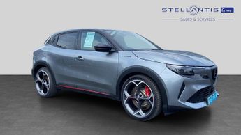 Alfa Romeo Junior 54kWh Elettrica Veloce SUV 5dr Electric Auto (280 ps)