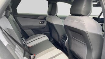 Vauxhall Grandland Electric 73kWh Ultimate SUV 5dr Electric Auto (213 ps)
