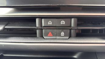 Jeep Avenger 54kWh e-Summit SUV 5dr Electric Auto (156 ps)