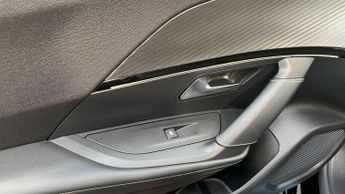 Peugeot 2008 1.2 PureTech GT SUV 5dr Petrol EAT Euro 6 (s/s) (130 ps)