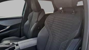 Peugeot 3008 73kWh GT SUV 5dr Electric Auto (210 ps)