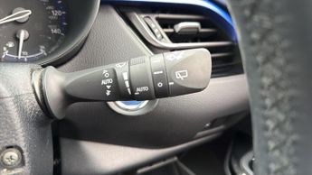 Toyota C-Hr 1.8 VVT-h Dynamic SUV 5dr Petrol Hybrid CVT Euro 6 (s/s) (122 ps