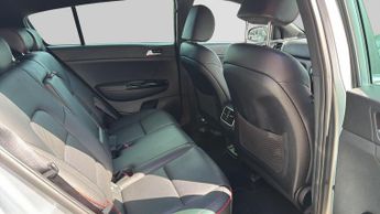 Kia Sportage 1.6 CRDi GT-Line SUV 5dr Diesel DCT Euro 6 (s/s) (134 bhp)