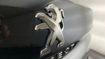 Peugeot 3008 SUV 1.2 PureTech GPF Allure SUV 5dr Petrol EAT Euro 6 (s/s) (130 ps)