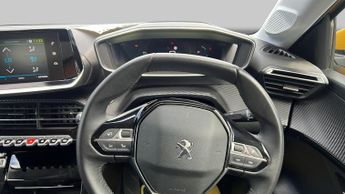 Peugeot 208 50kWh Allure Premium Hatchback 5dr Electric Auto (136 ps)